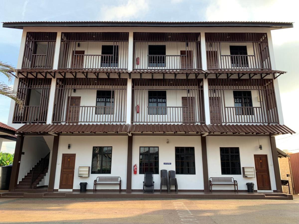 Wan Danisha Villa Inn Kota Bharu Extérieur photo