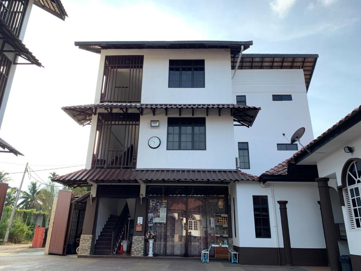 Wan Danisha Villa Inn Kota Bharu Extérieur photo