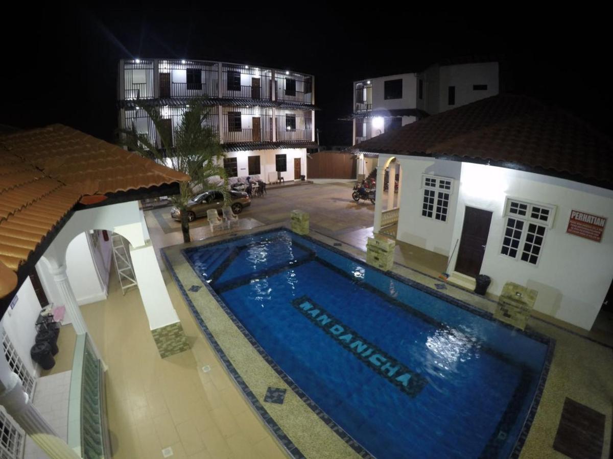 Wan Danisha Villa Inn Kota Bharu Extérieur photo